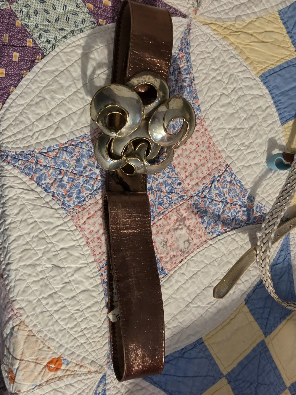 Vintage made in India leather & metal statement belt needs repair amazing piece